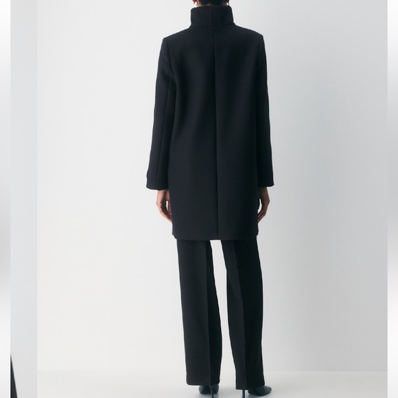 Aritzia Wilfred cocoon wool jacket.
Size XXS black.
C$375 - Picture 10 of 16